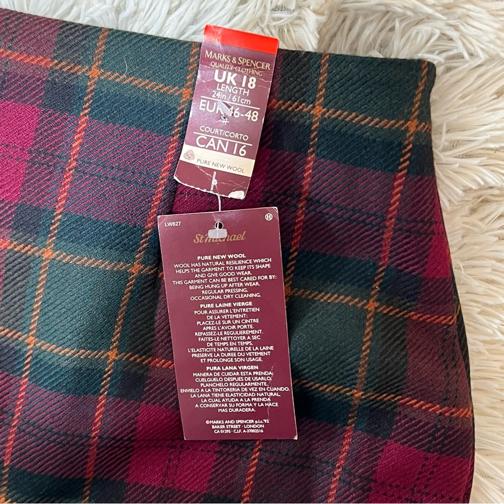 Marks & Spencer Pure New Wool Vintage Skirt - image 8